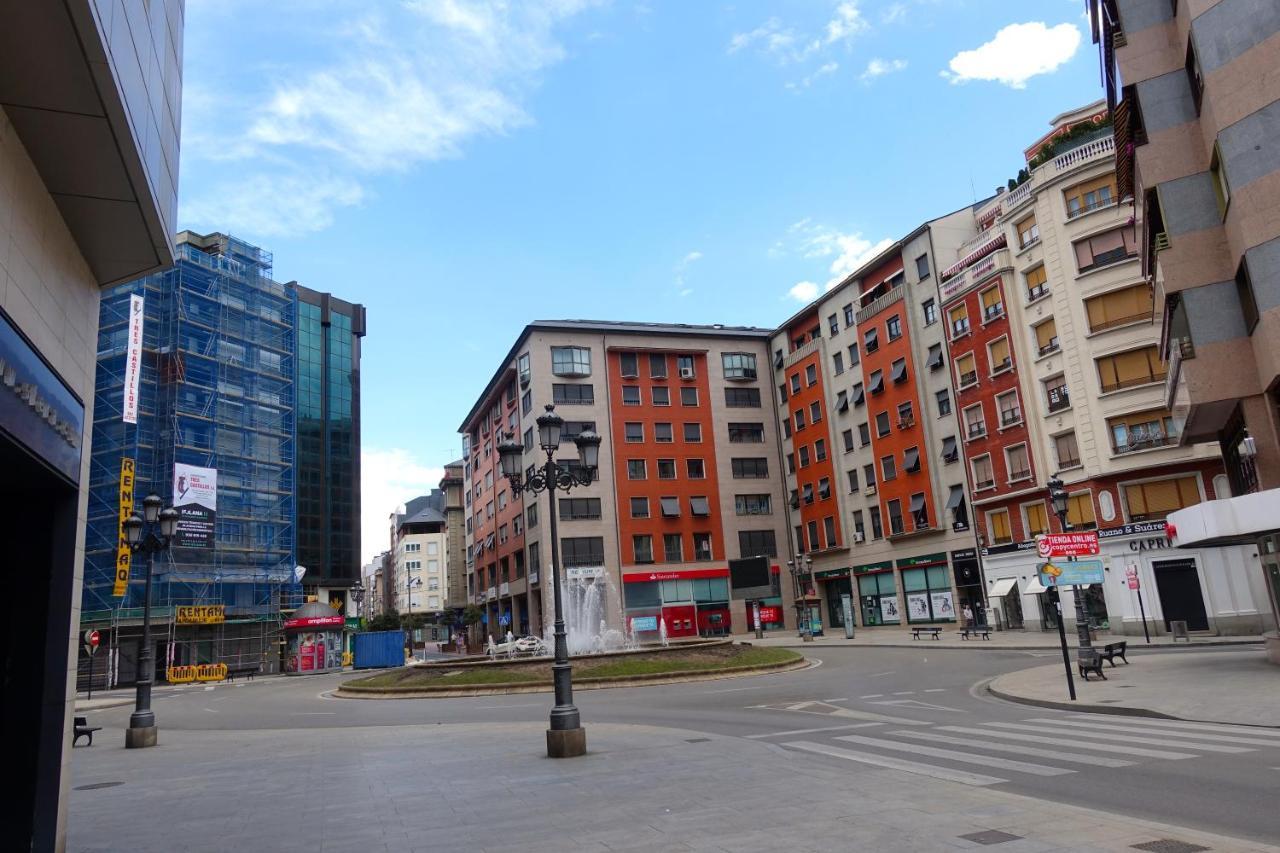 Mirador Real: Descubre Ponferrada Apartment Luaran gambar